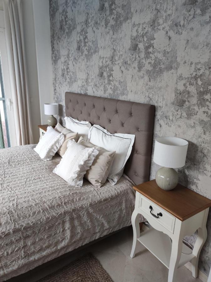 Costalita On The Beach - 3 Bedroom Cosy Apartment エステポナ エクステリア 写真