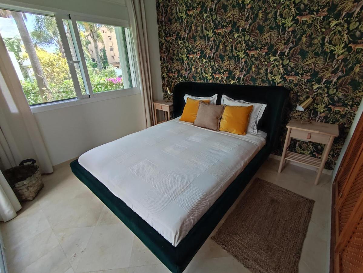Costalita On The Beach - 3 Bedroom Cosy Apartment エステポナ エクステリア 写真