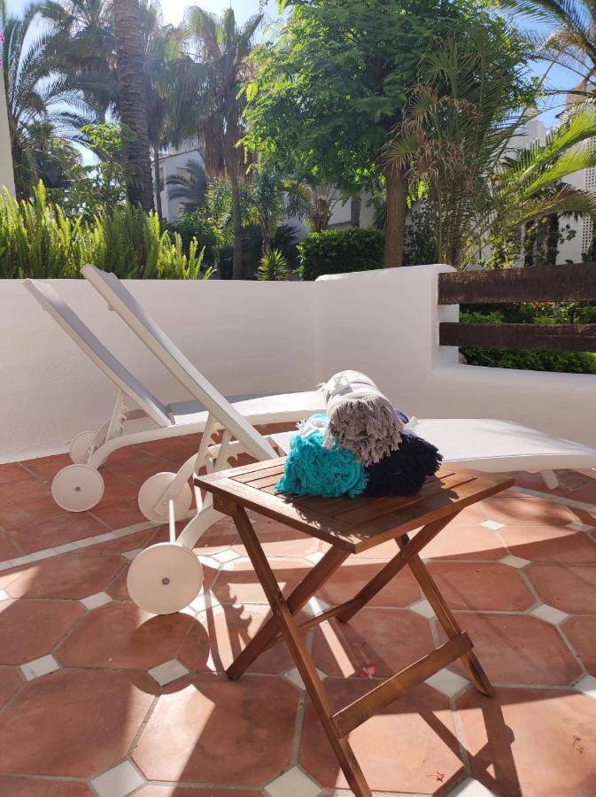 Costalita On The Beach - 3 Bedroom Cosy Apartment エステポナ エクステリア 写真