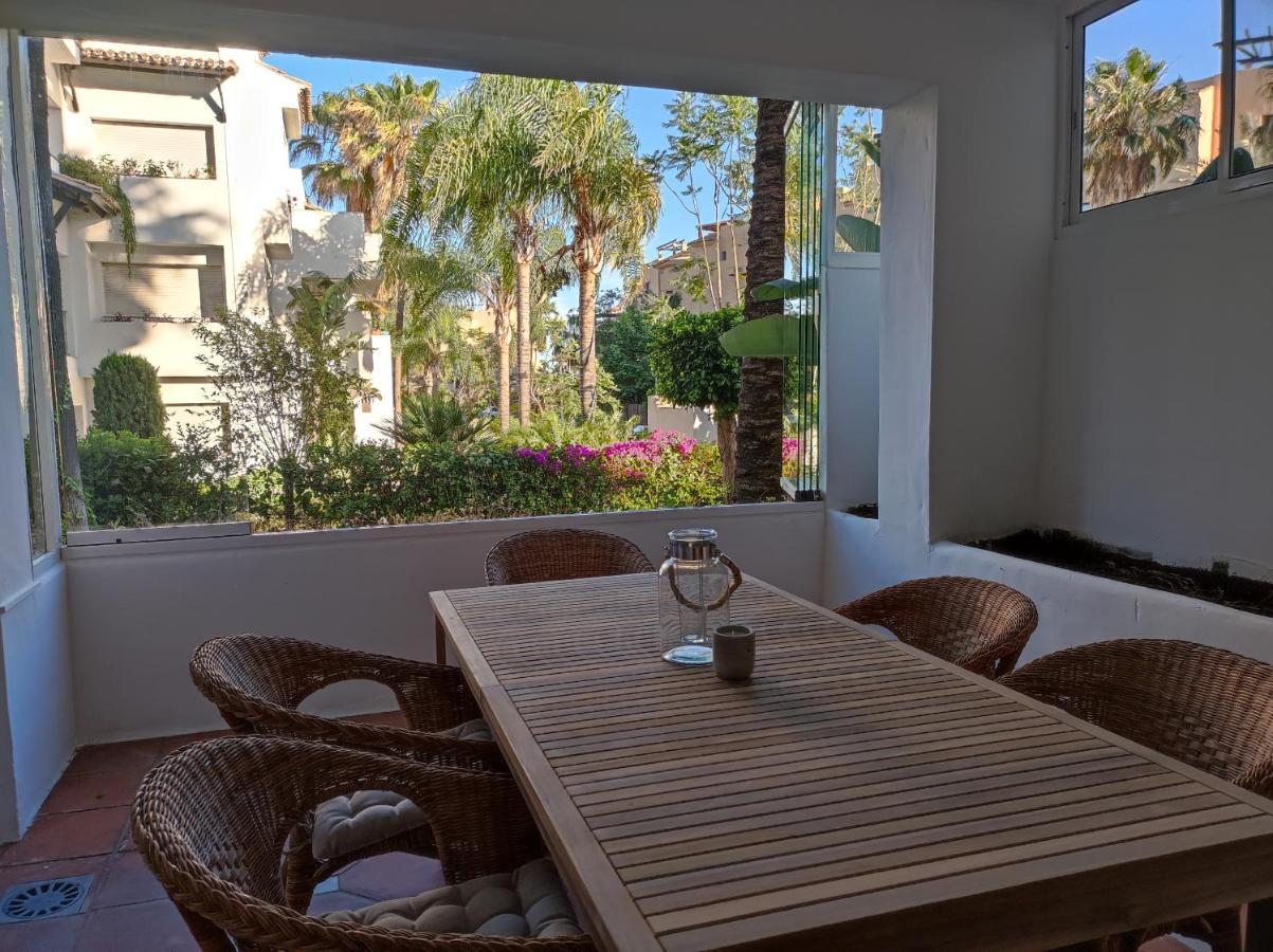 Costalita On The Beach - 3 Bedroom Cosy Apartment エステポナ エクステリア 写真